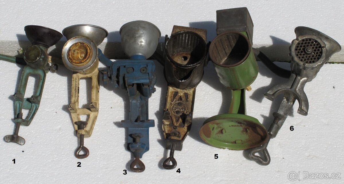 Ruční mlýnek na maso, mák, strouhanku