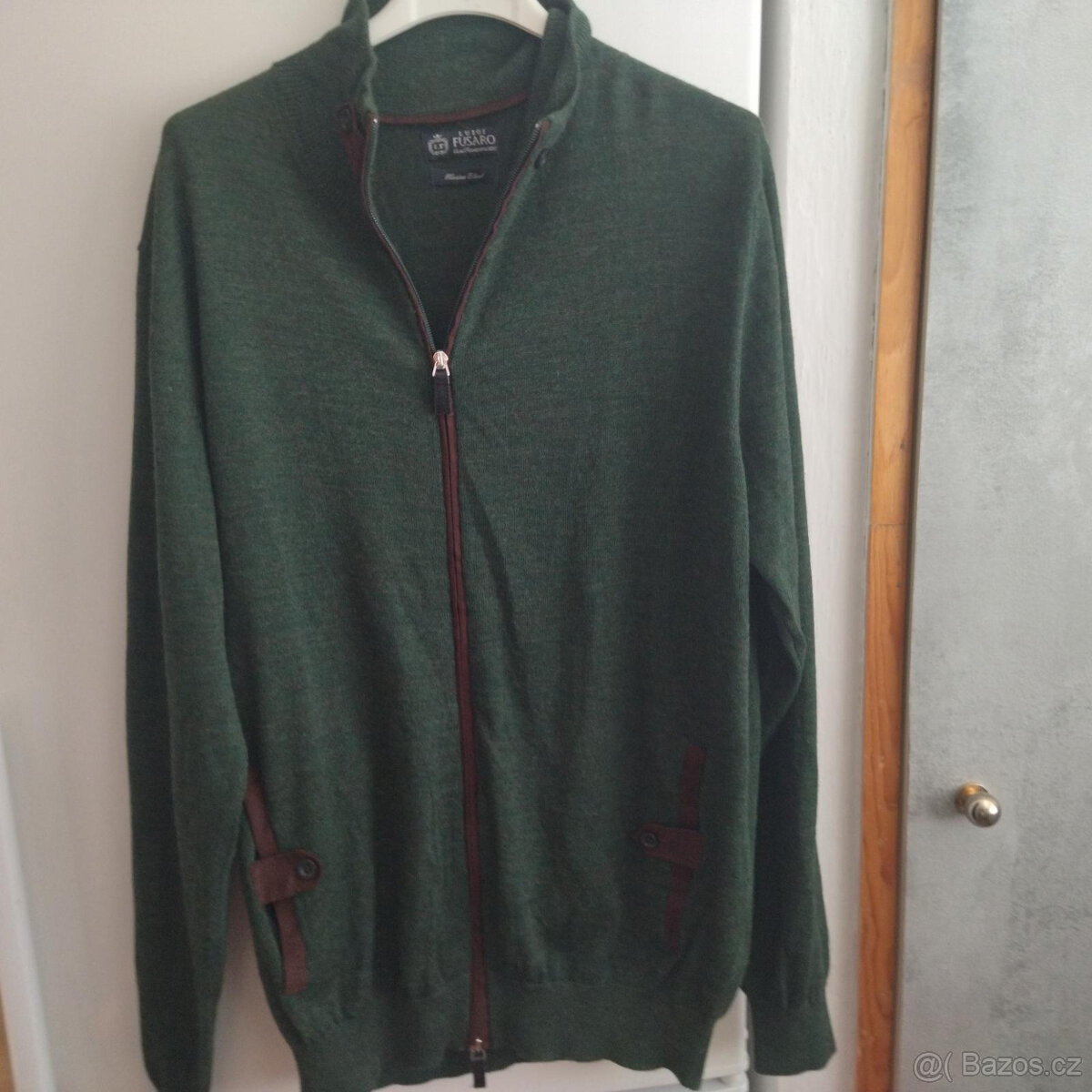 Luigi Fagor jednou použitý svetr , merino vel XL