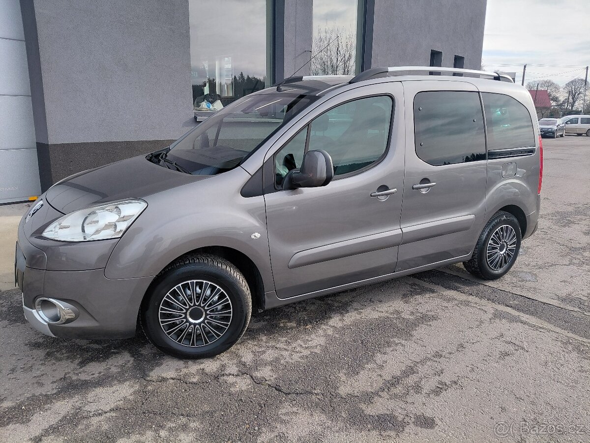 PARTNER  TEEPE 1.6 16V, r.10,  TAŽNÉ, DIGIKLIMA, 2XSOUPAČKY