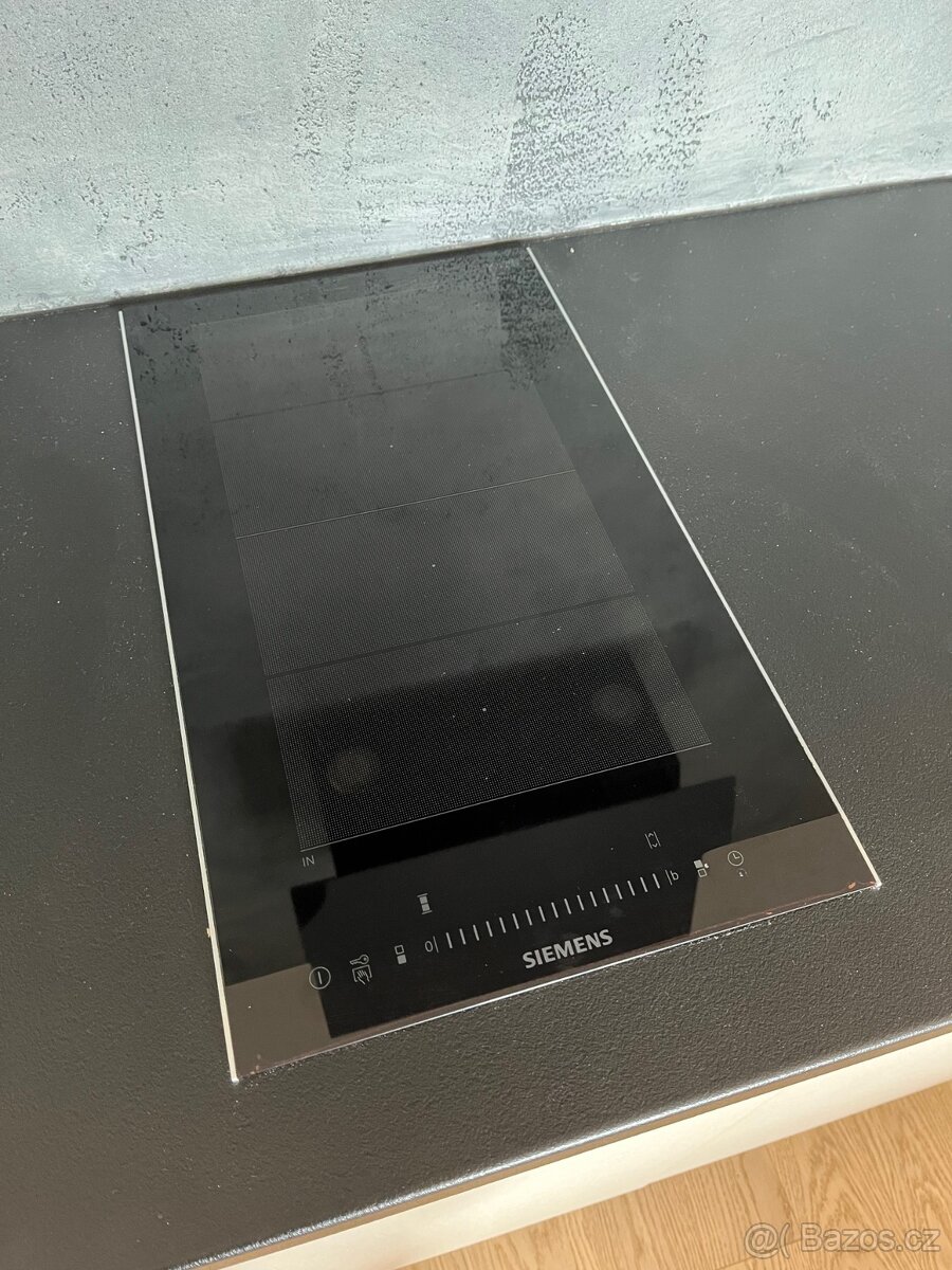 Vestavná indukční deska SIEMENS EX375FXB1E iQ700