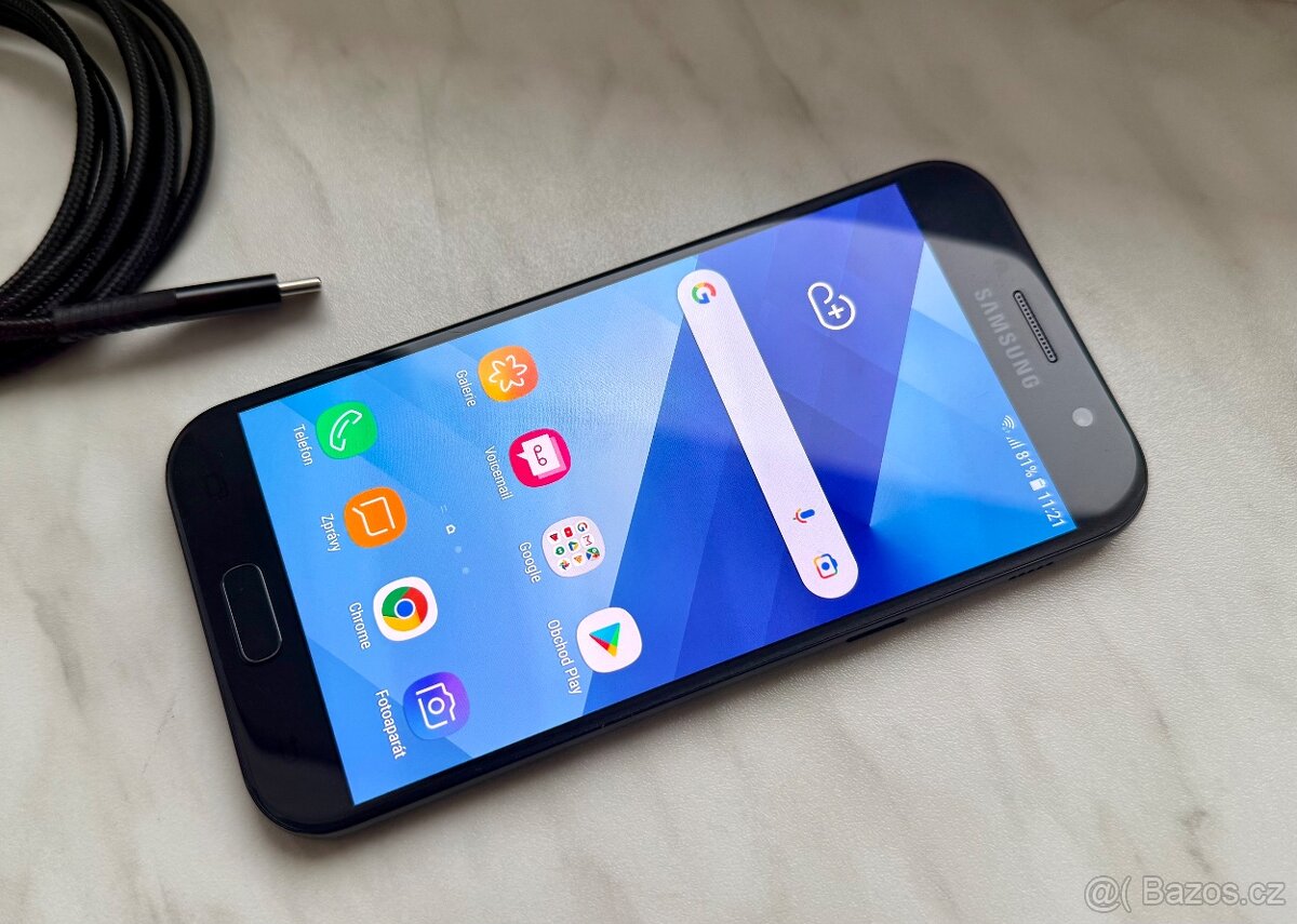 Samsung Galaxy A5 32gb/3gb Ram černý, velmi pěkný stav.