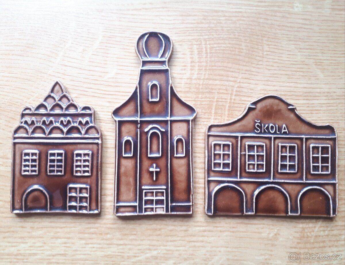 3 keramické domečky