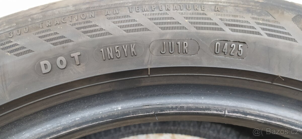 Goodyear 215/50 R18
