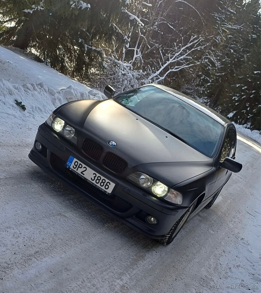 BMW E39 528iA