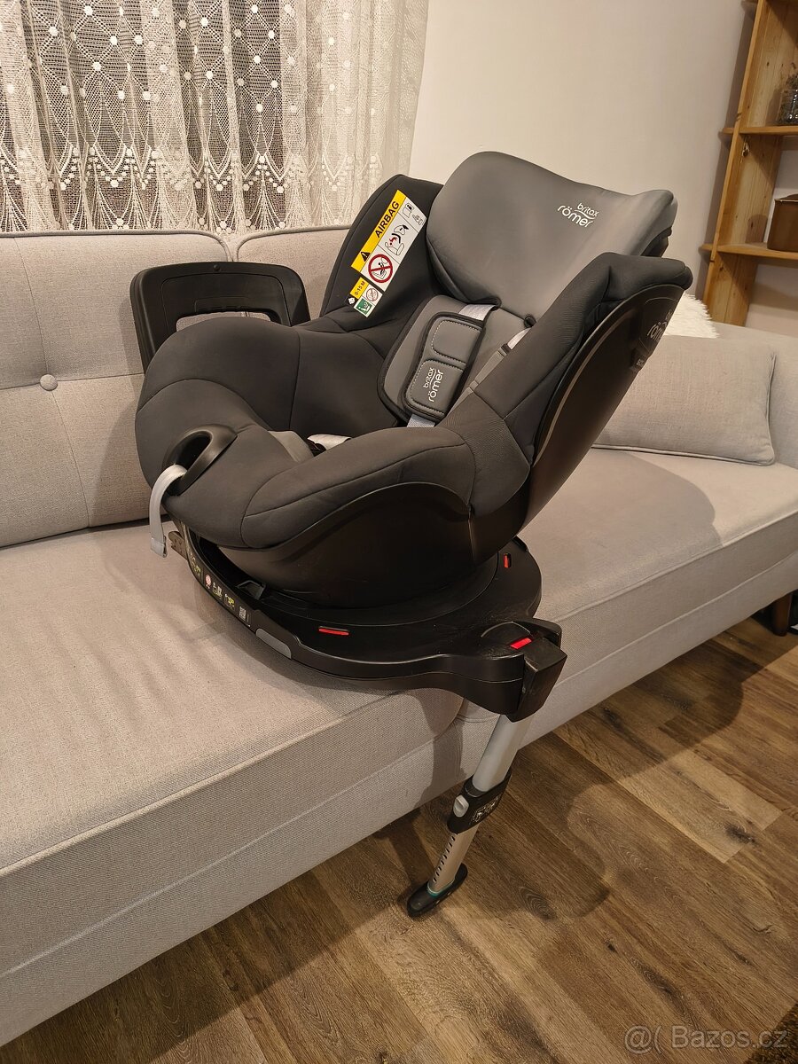Autosedačka Britax Römer Dualfix I-Size - Midnight Grey
