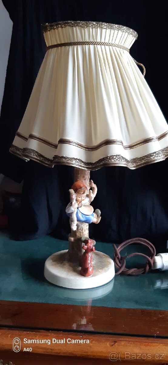 Lampička - zn.Hummel