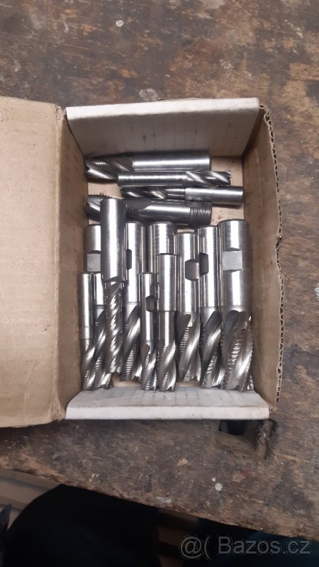 Frézy nástrčné a stopkové