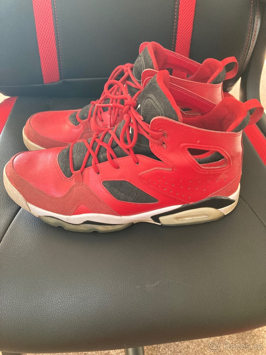 Jordan flight red