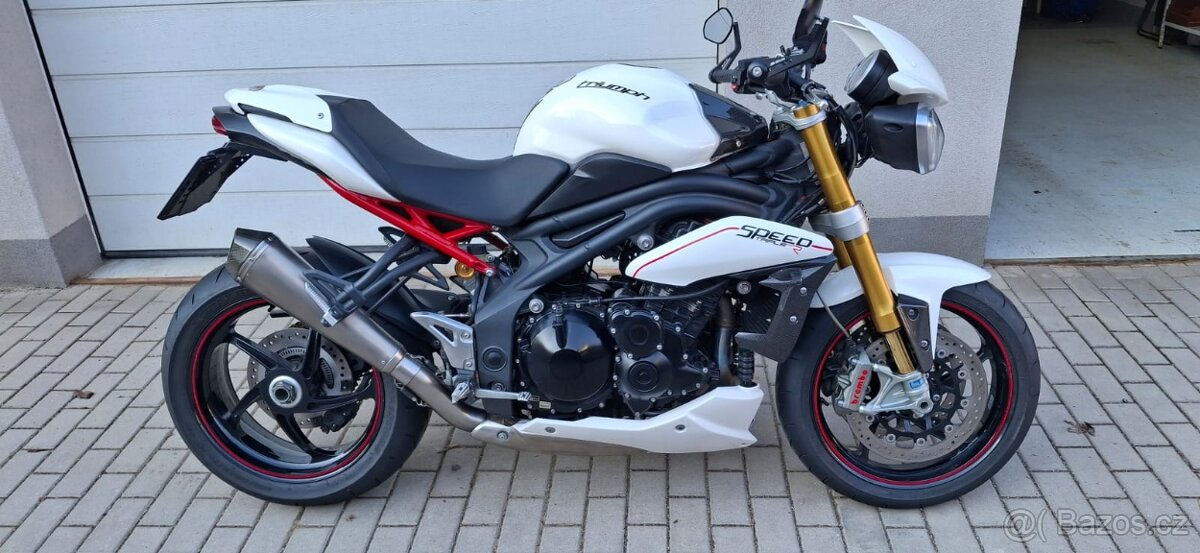 Triumph speed triple 1050 R