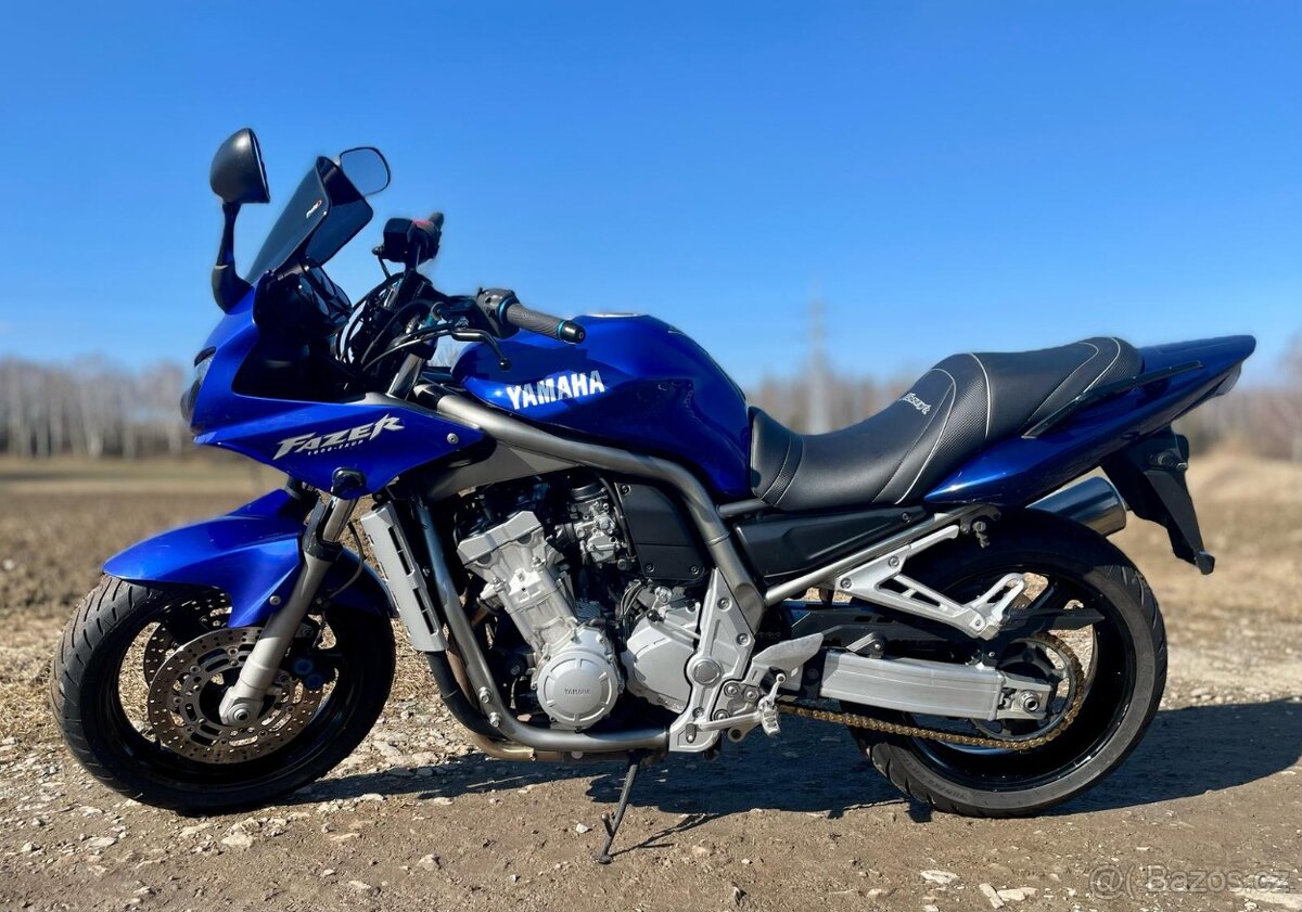 Yamaha FZS 1000 Fazer krásný stav