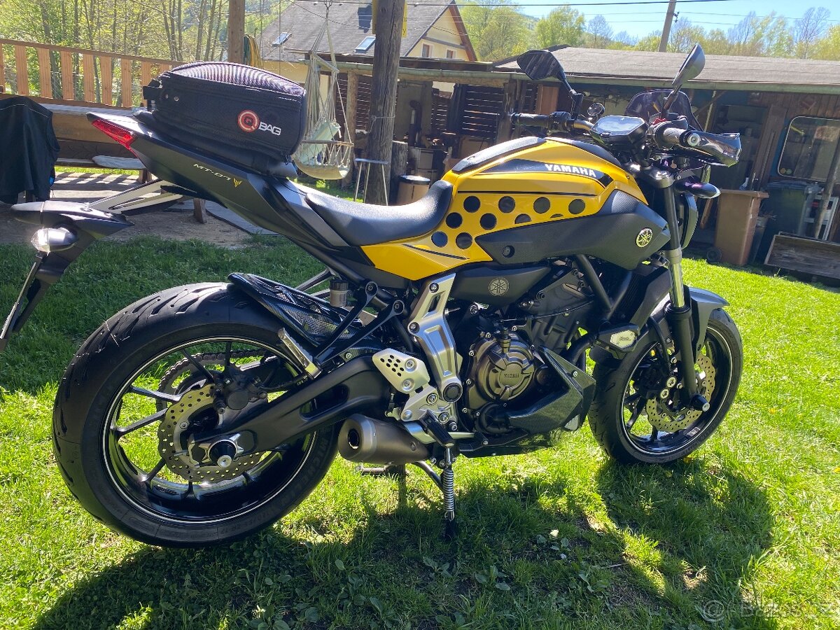 Yamaha MT 07 luxusní stav
