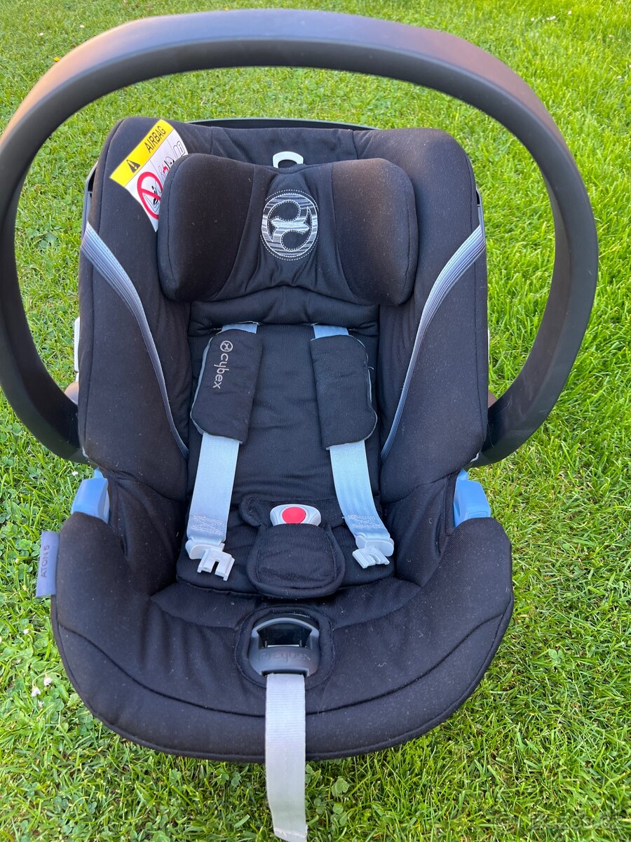 Autosedačka vajicko Cybex Aton 5 + základna