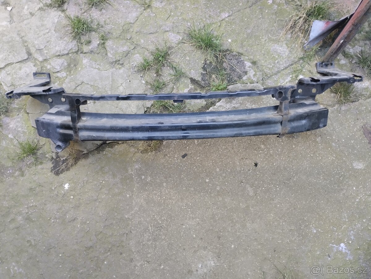 Přední výztuha nárazníku Octavia 2