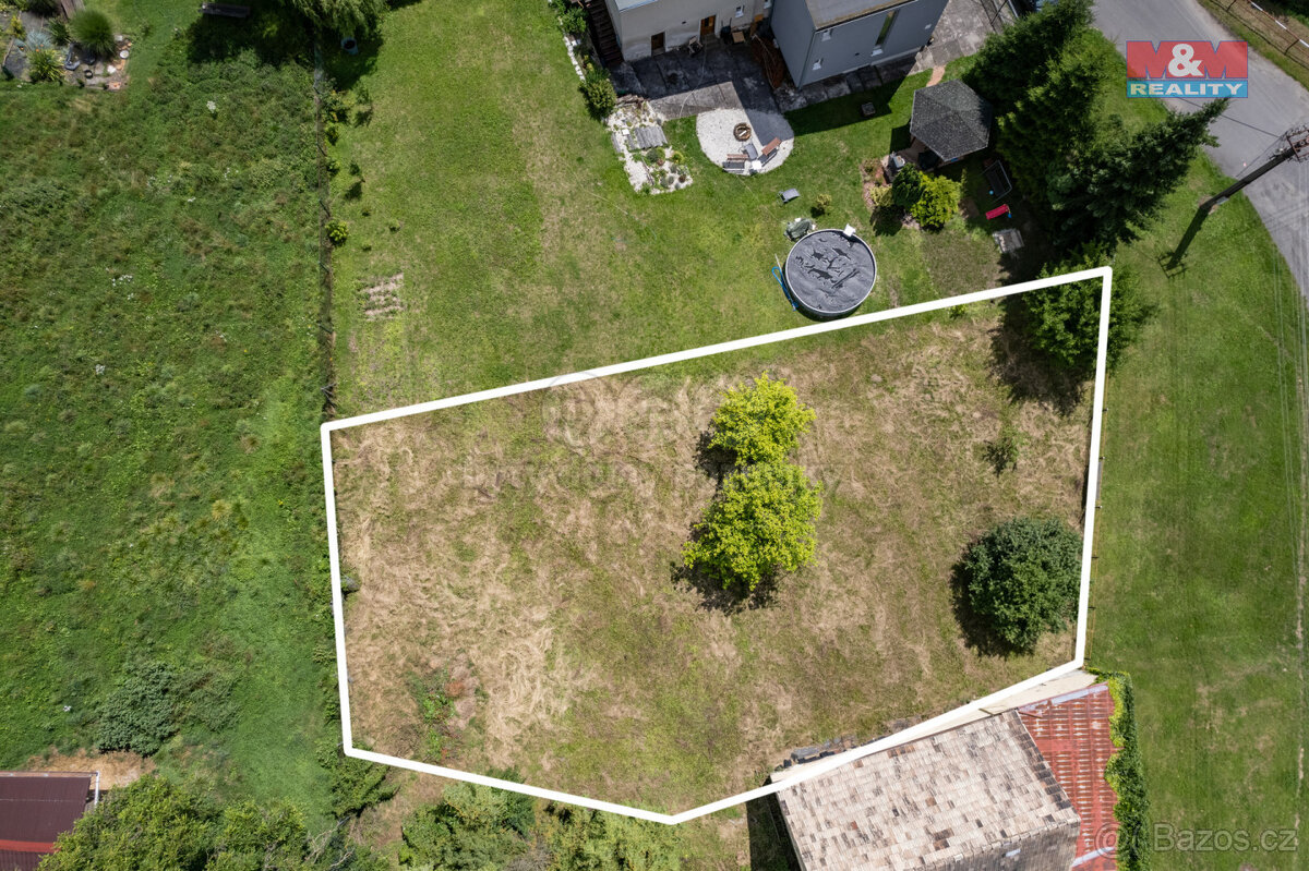 Prodej pozemku k bydlení, 810 m², Jistebník