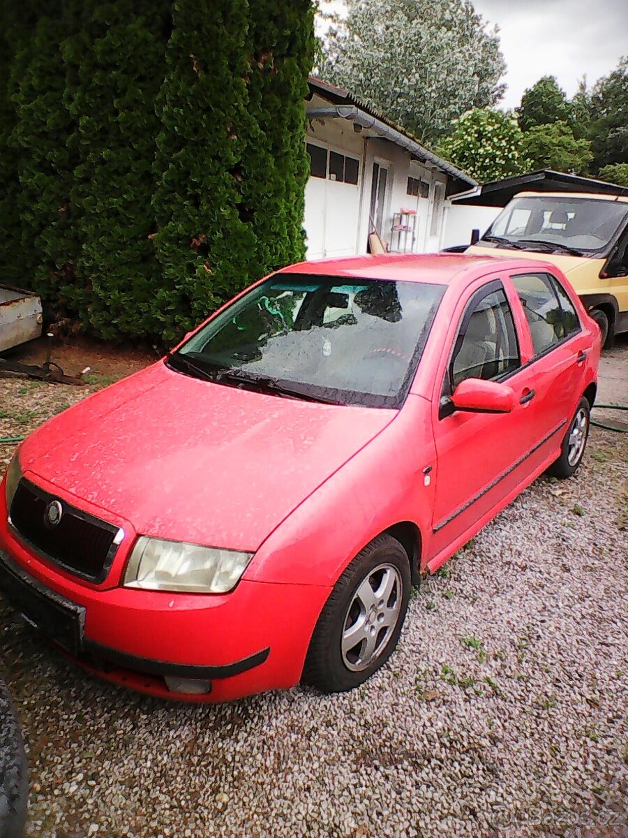 Škoda Fabia 1,4 74kW r.v. 2001, bez TP a RZ