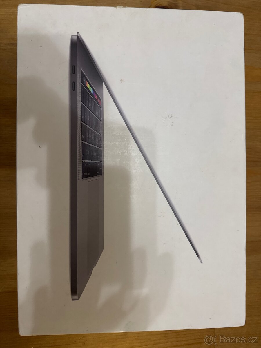 CTO apple Macbook Pro 15.4” Touchbar