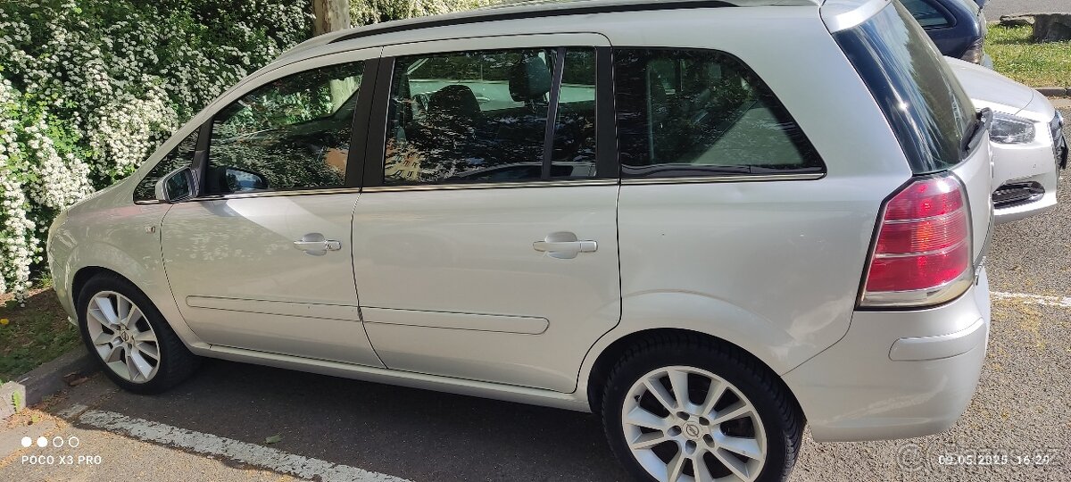 Opel Zafira B 1.9 CDTI 110 KW