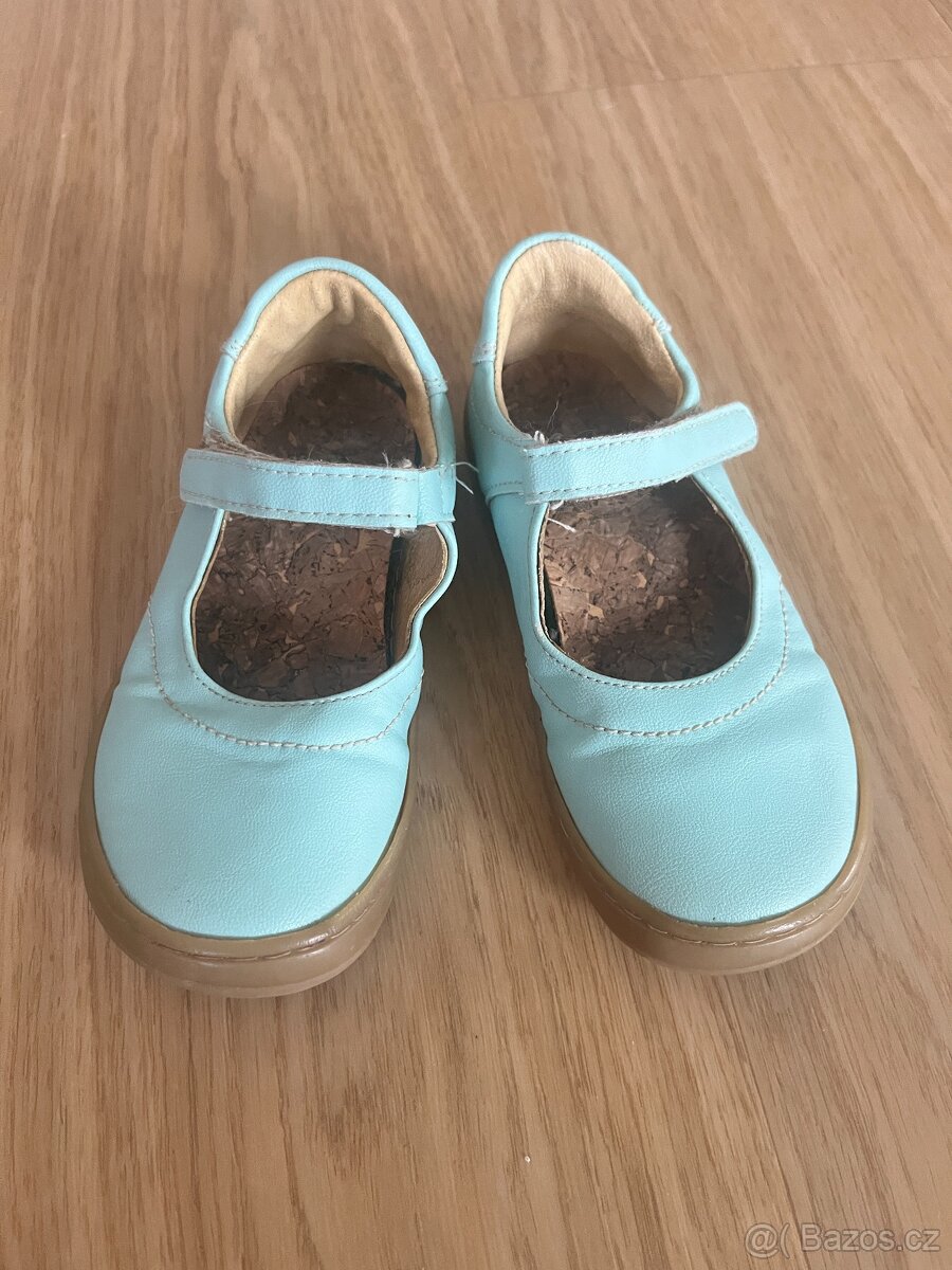 Barefoot, CROCS, SuperFit, DDstep, Nike, Adidas, TomTailor,
