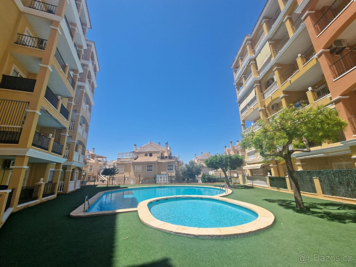 ŠPANĚLSKO, Torrevieja, apartmán s výhledem na moře