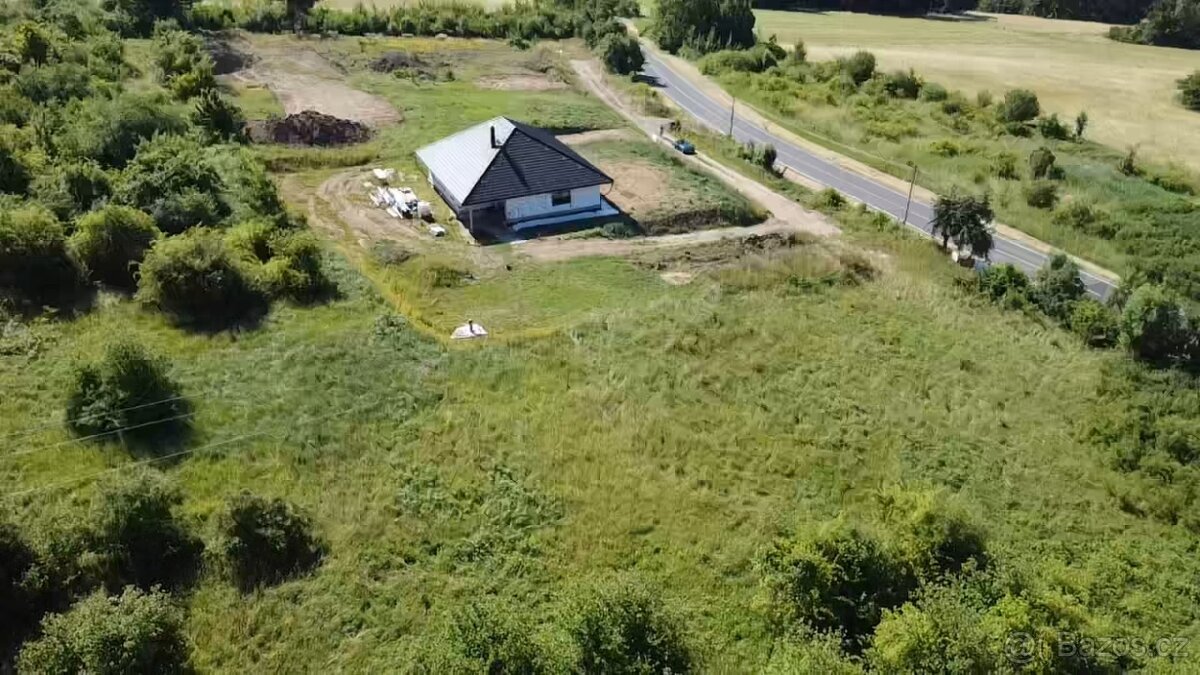 Prodej stavebního pozemku 2002m2- Svojkov , Česká Lípa