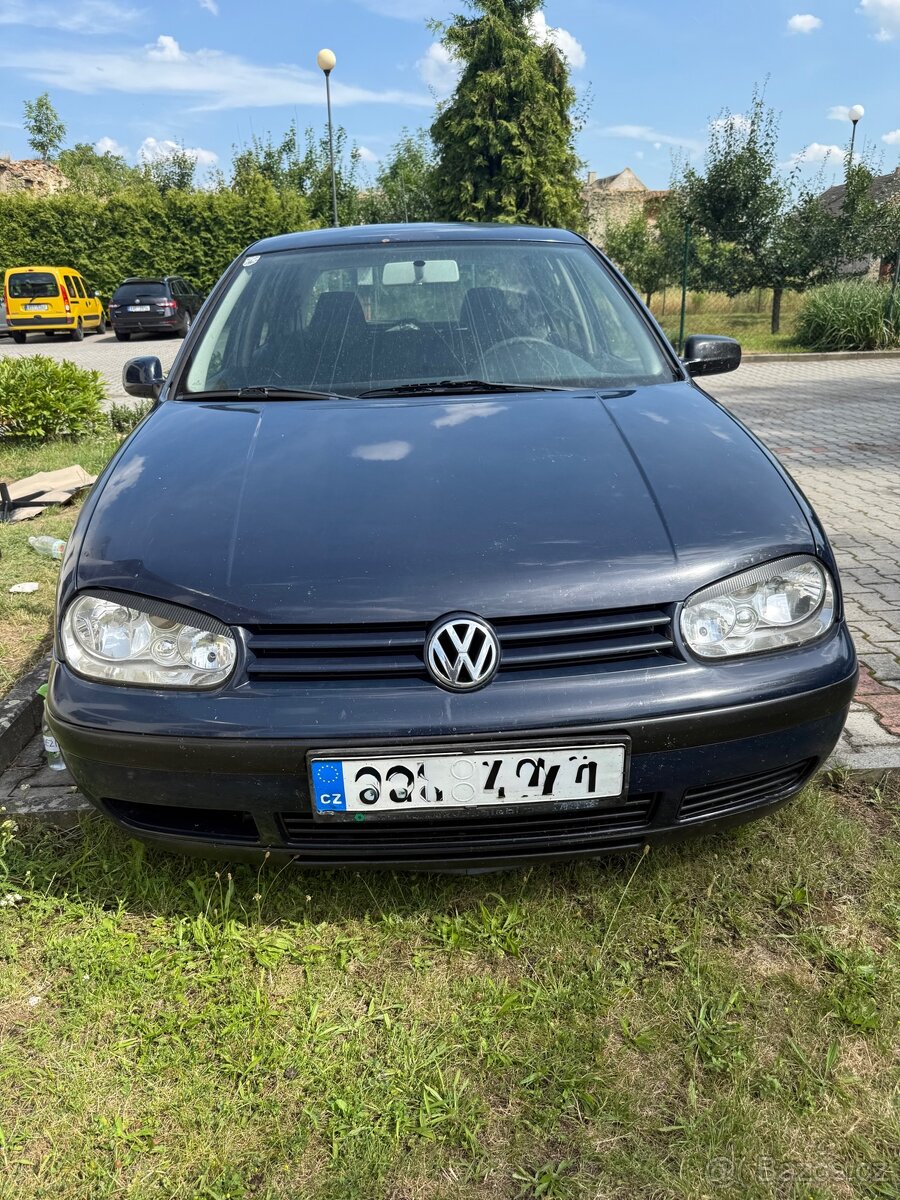 VW GOLF IV