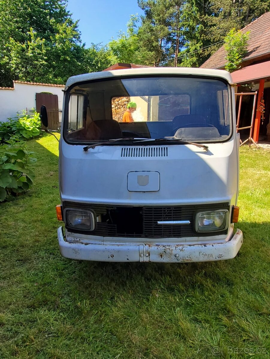 Mercedes Hanomag