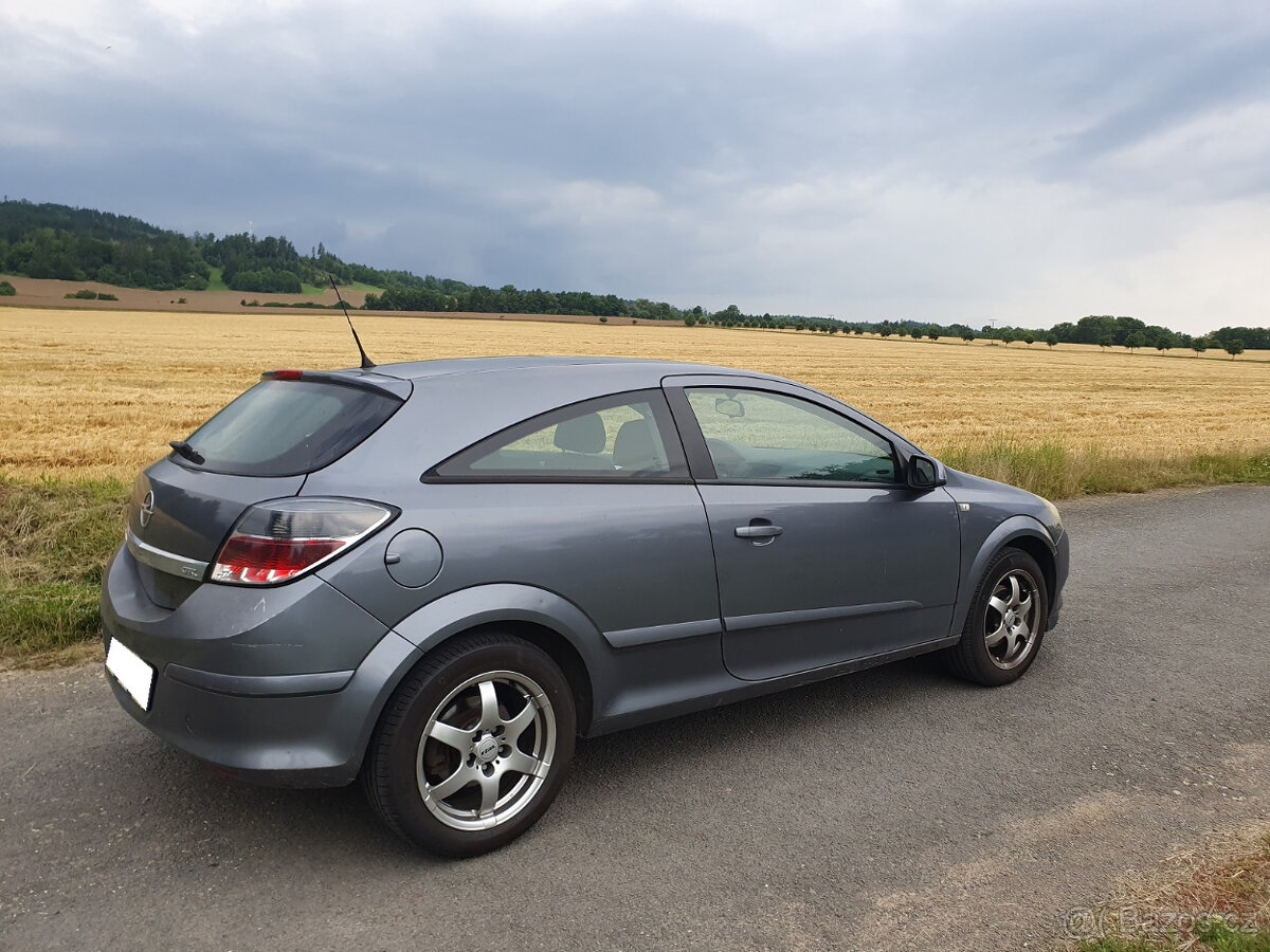 Opel Astra GTC 1.8
