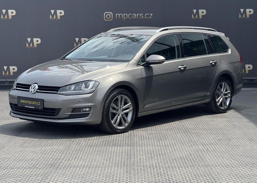 Volkswagen Golf manuál benzín 110 kw 2016