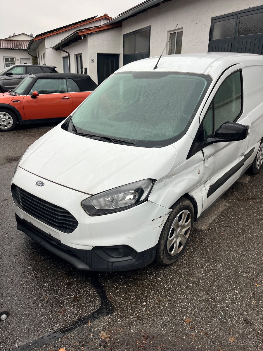 Ford Transit Courier