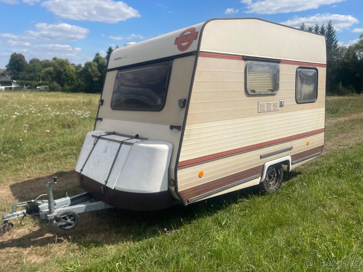 Caravelair max 900kg, STK, 100km/h, stan, 1majitel