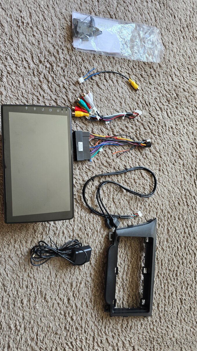 9" Android rádio s GPS vhodné nejen do Hyundai i30