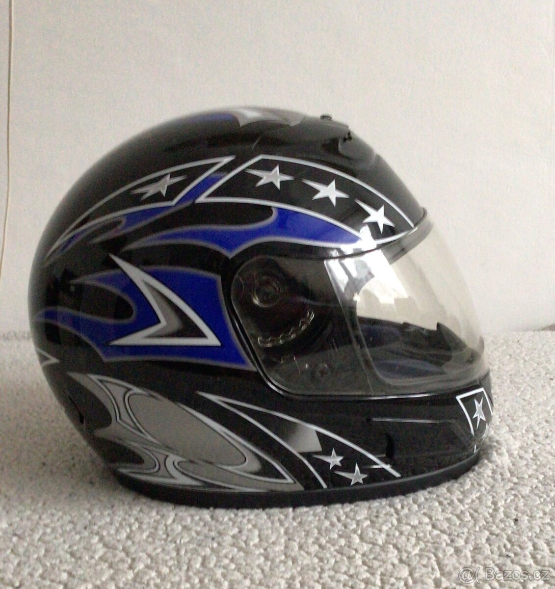 Přilba na motocykl MM01 celouzavřená