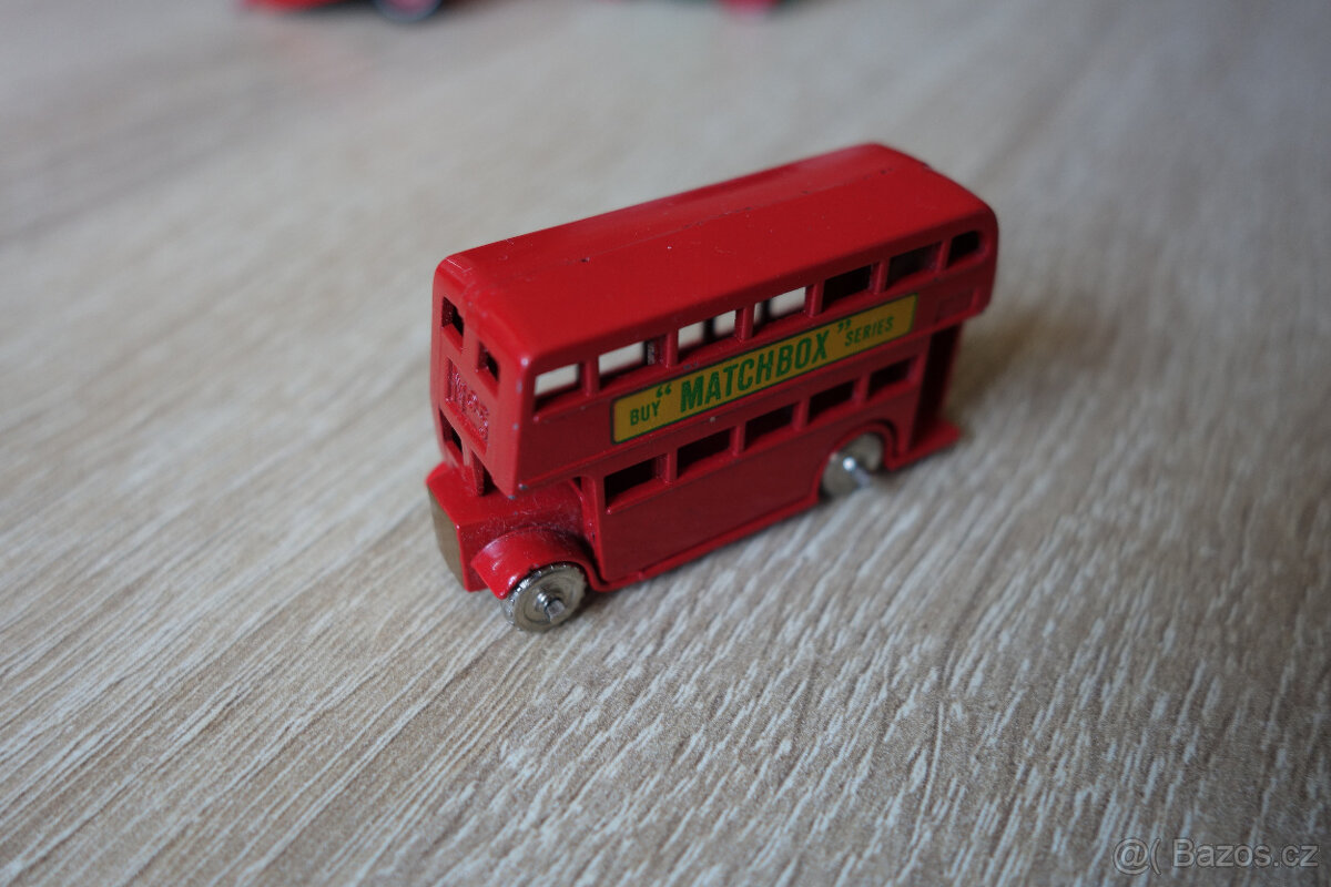 Kovový model autíčka No. 5 London Bus