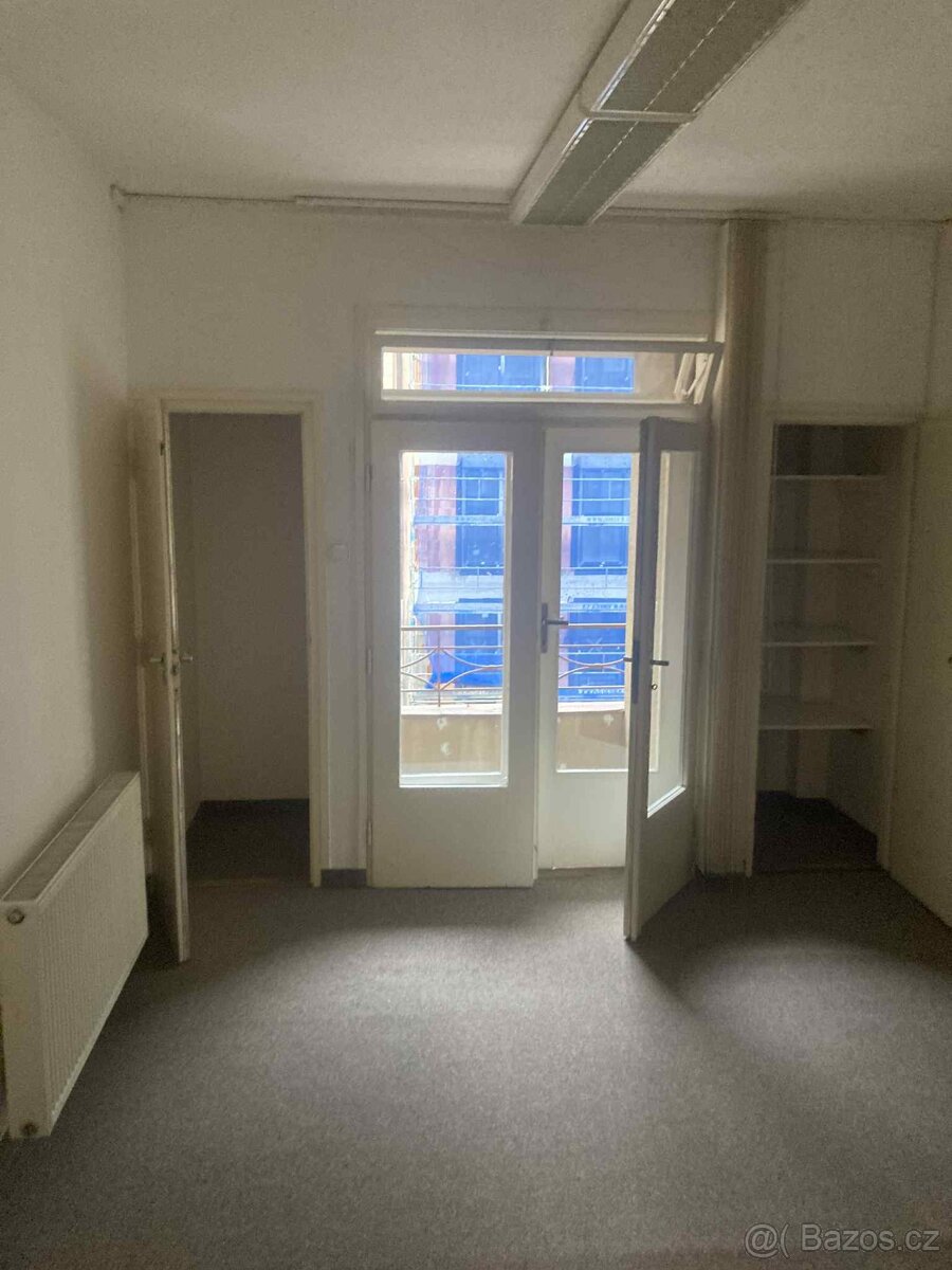 Pronájem bytu 3+1, 70 m Brno, Jaselská