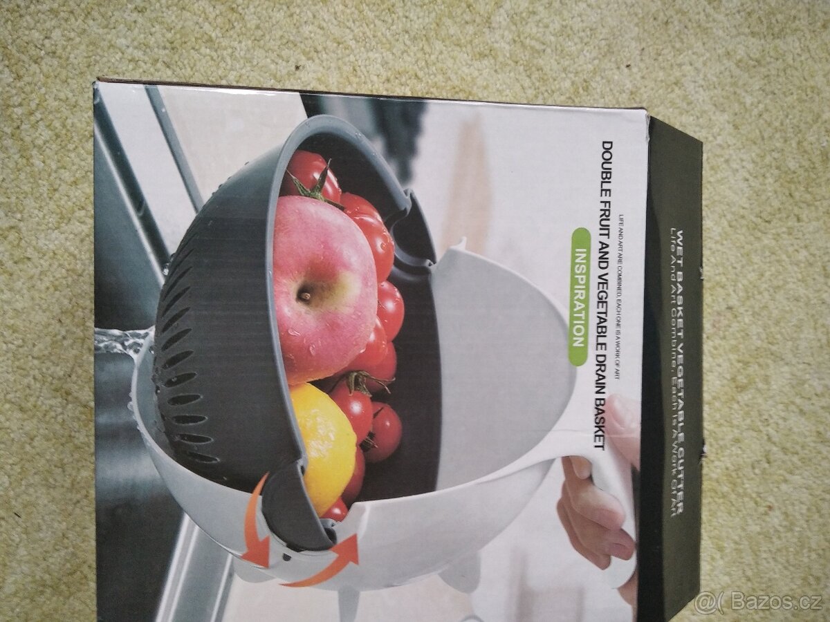 Kráječ zeleniny s cedníkem