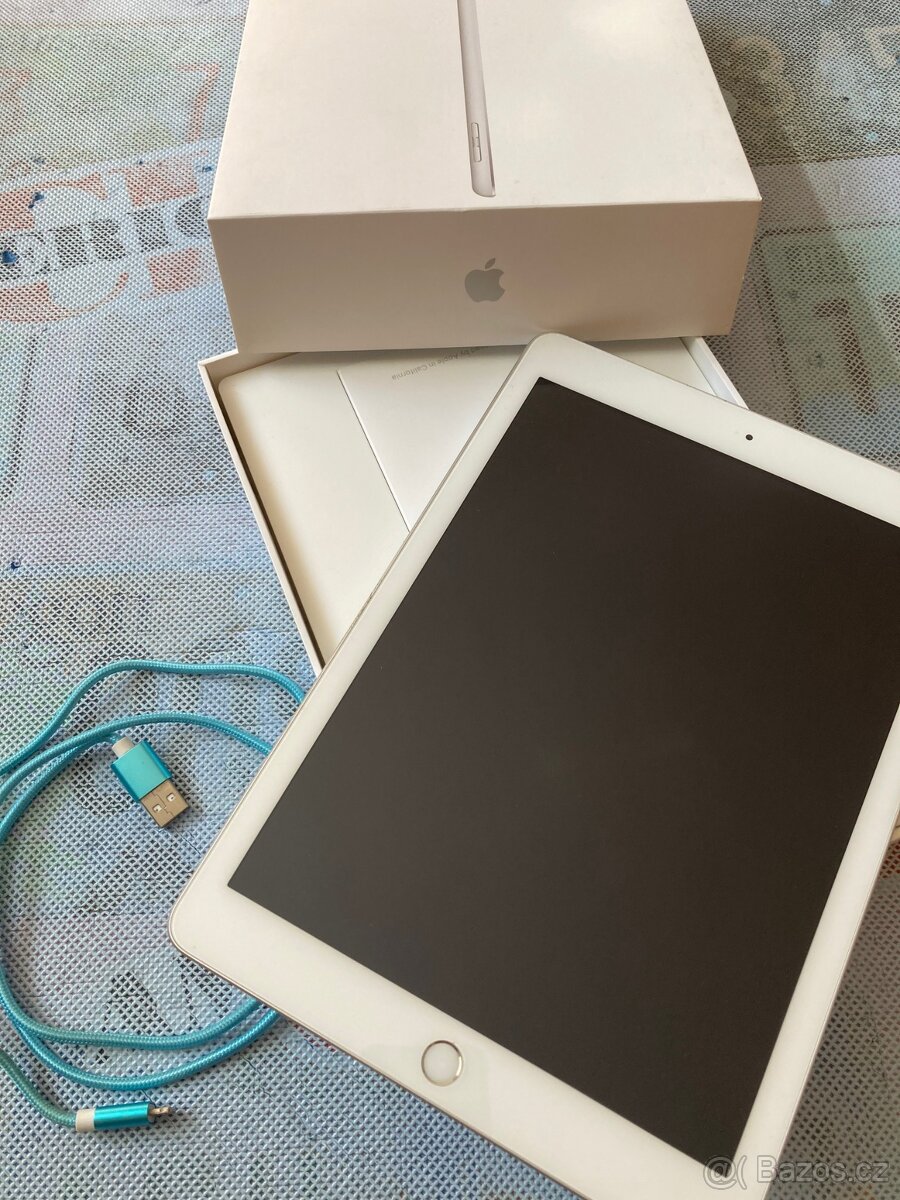 Apple iPad 5 (32GB)