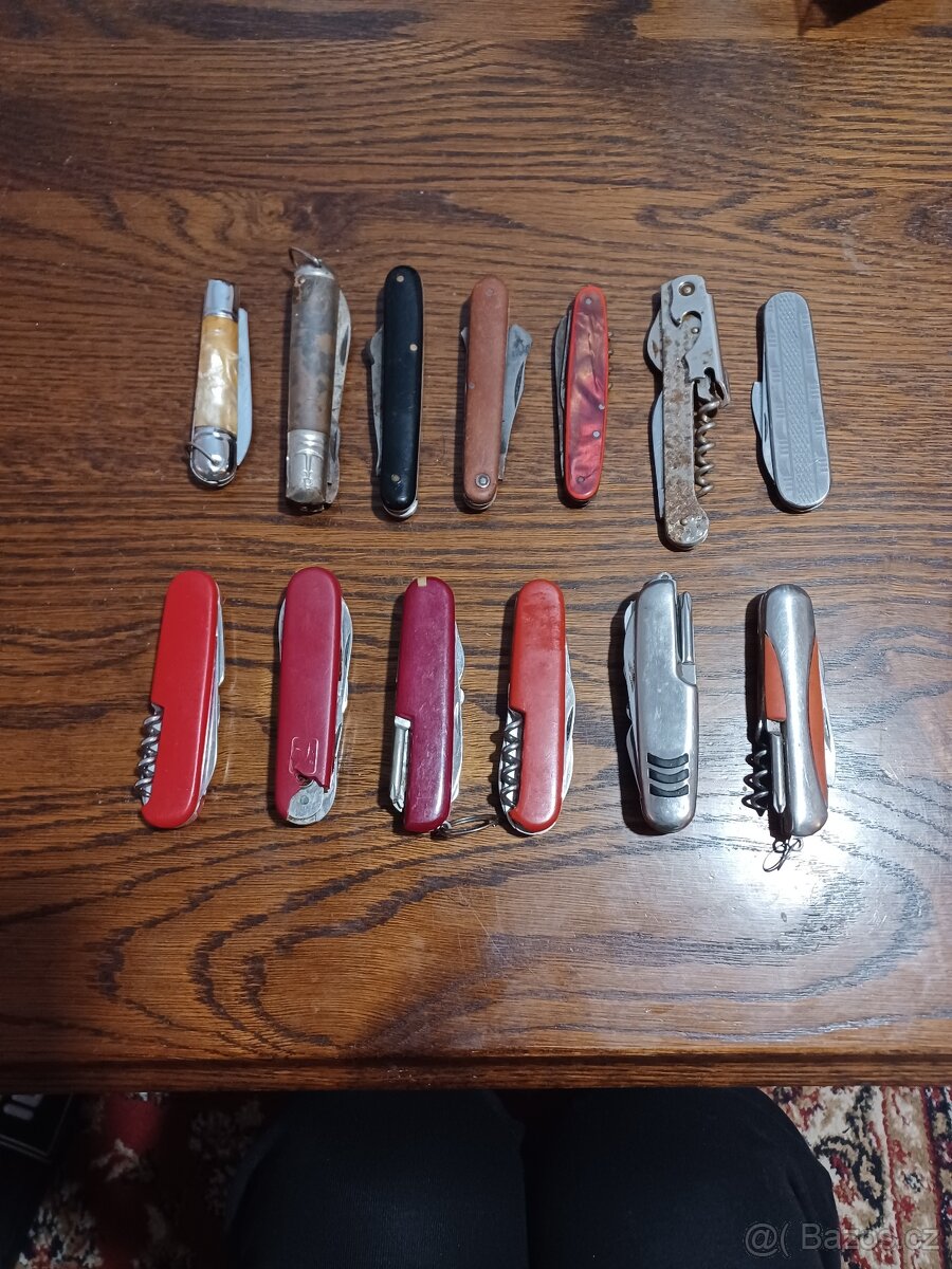 Staré otevírací nože