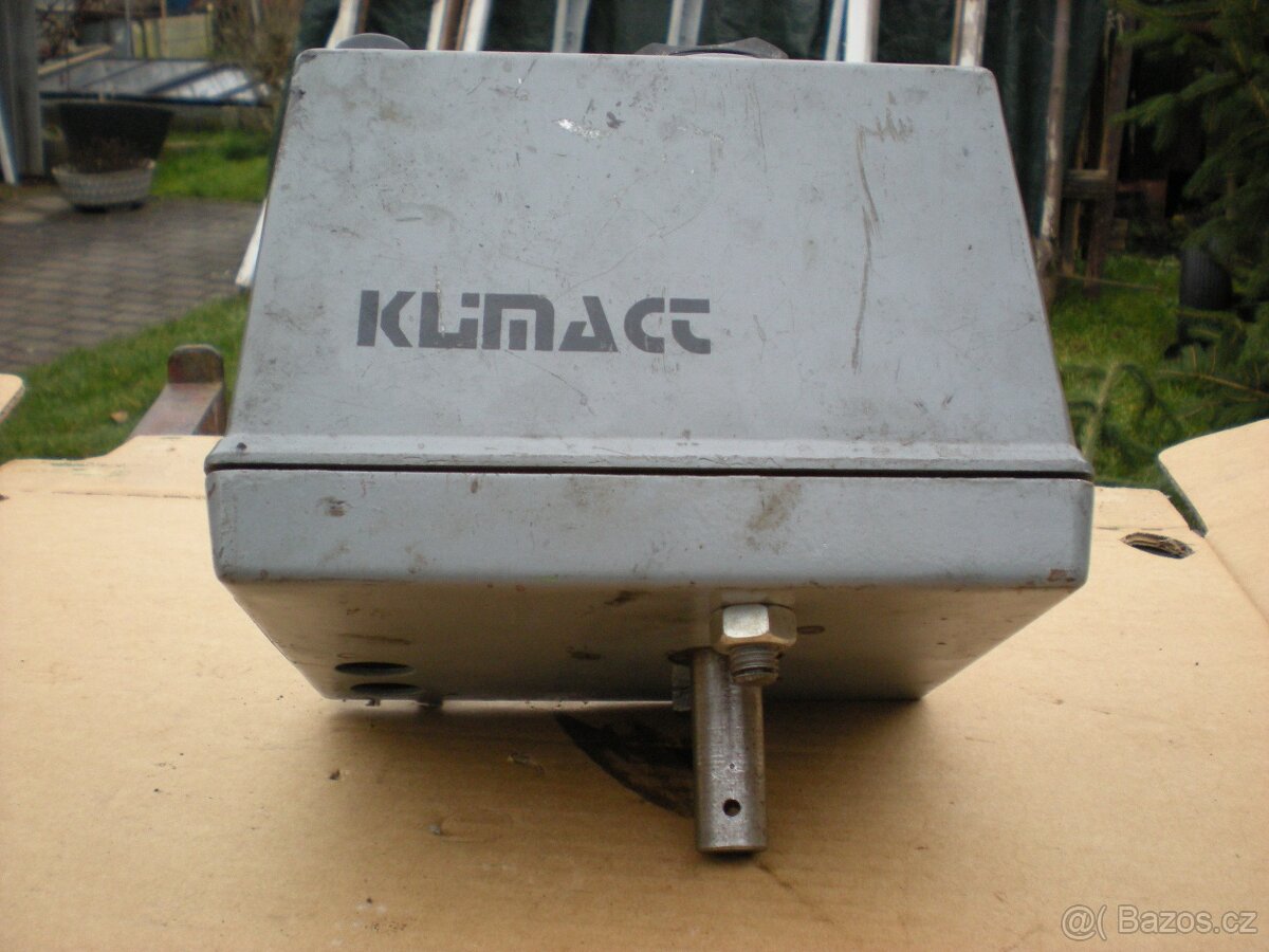 Elektromotor na pohon grilu 4 ot/min