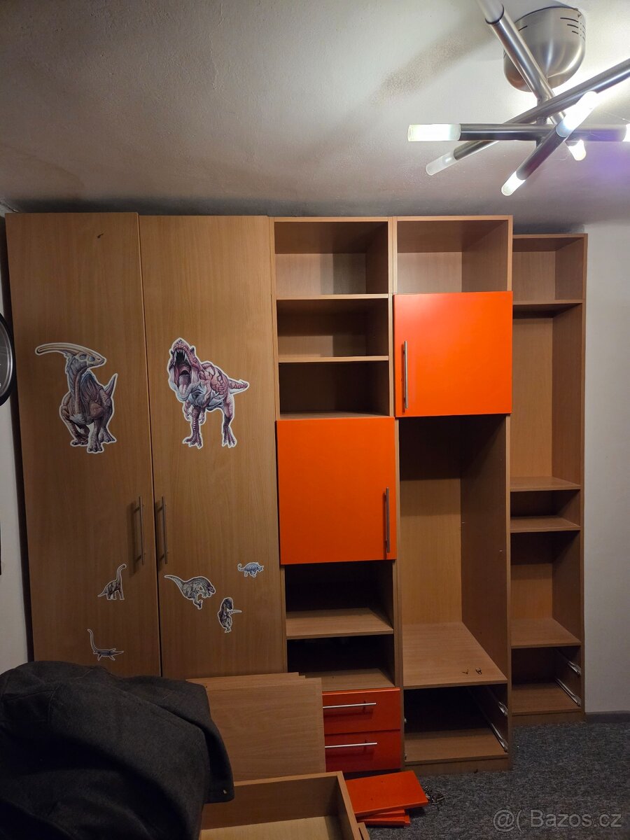 Prodám skříně z dětského pokoje