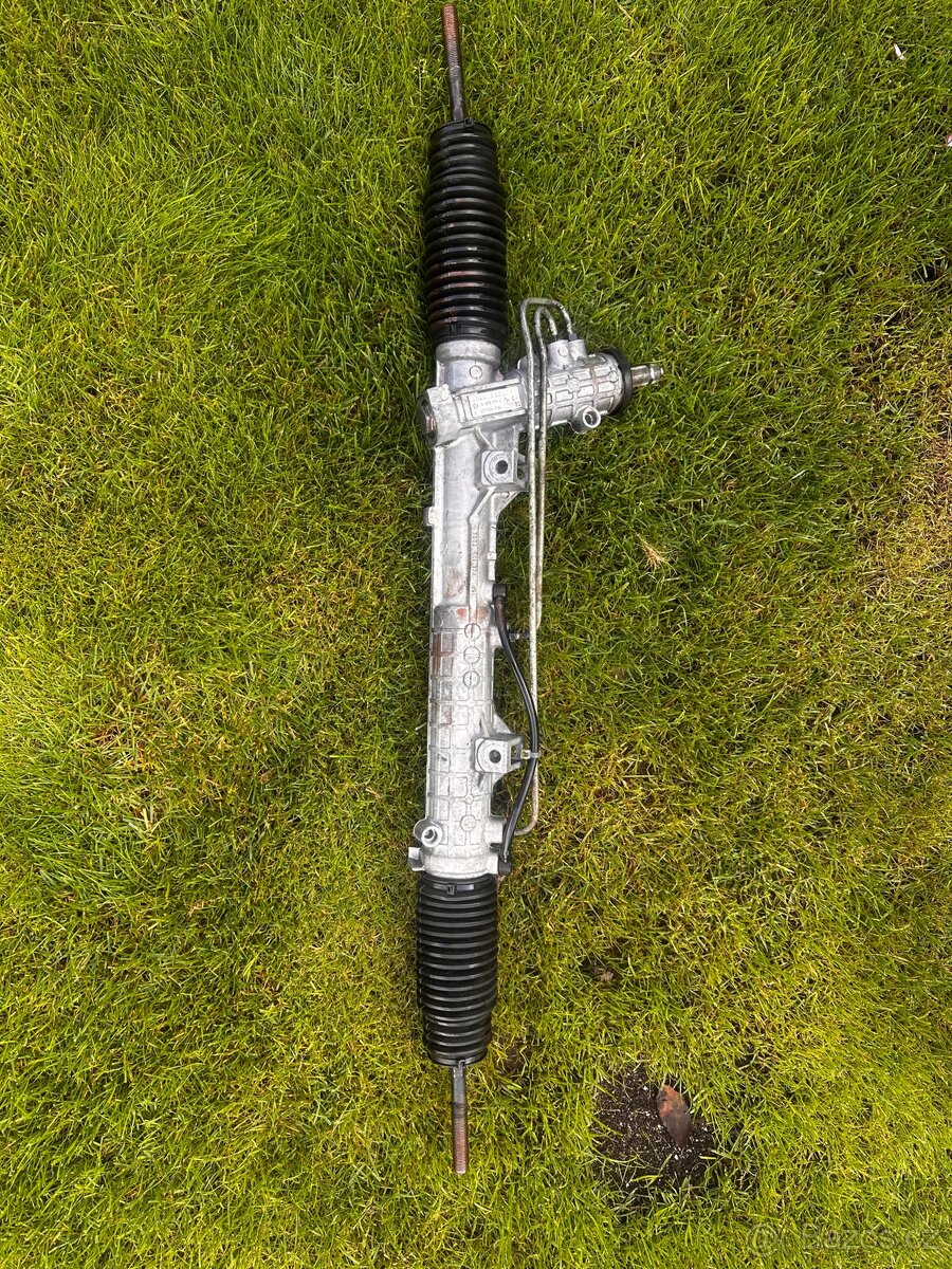 Hřeben řízení BMW