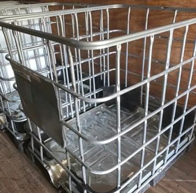 Klece od IBC nádrží