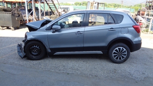 Suzuki sx4 s-cross 1,4 103KW, Rozprodám na náhradní díly