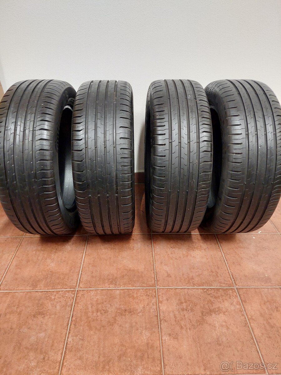 Letní pneu Continental 215/55/17 94 V