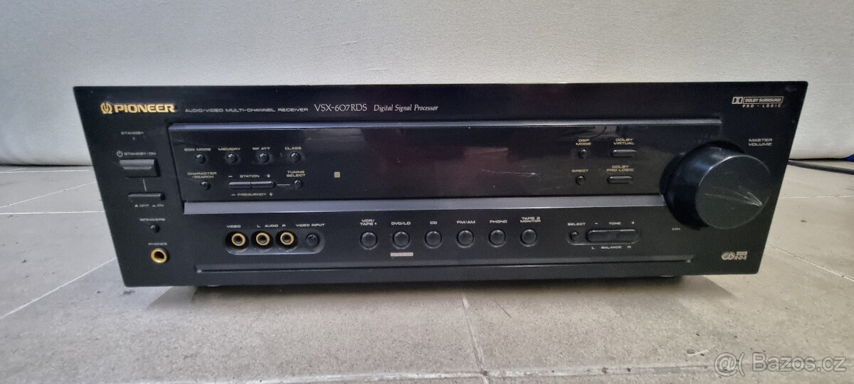5.1 Zesilovač Pioneer VSX-607 RDS