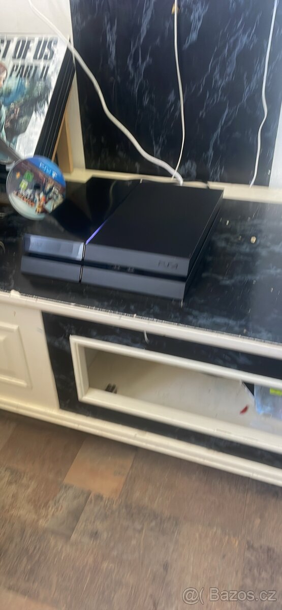 PlayStation 4