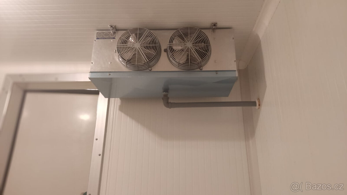 mrazící a chladící box