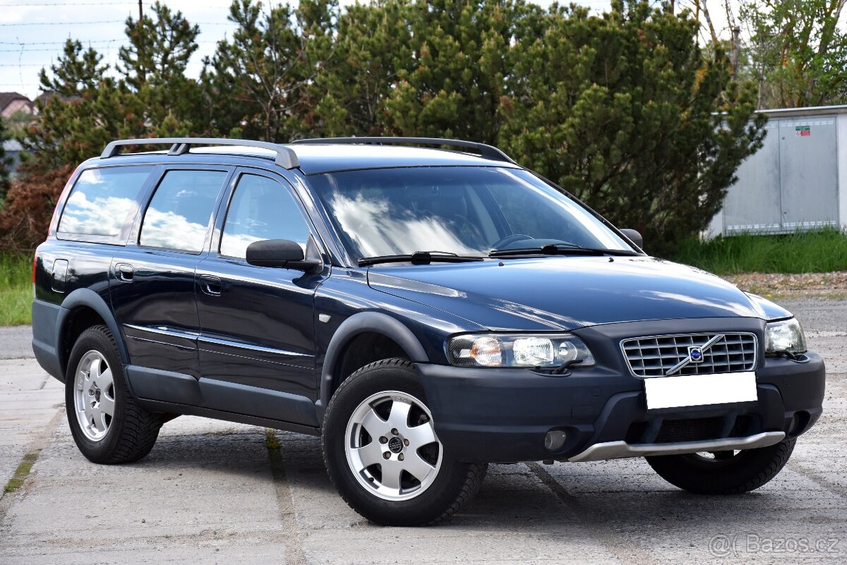 Volvo XC70 2.5 T AWD A/T CROSS COUNTRY,DKLIMA,KŮŽE,XENONY,AL