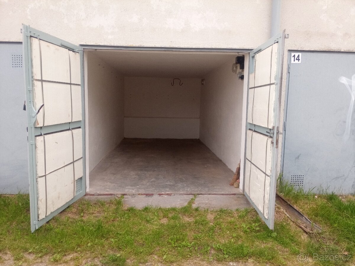 Pronájem garáže - Č.B., Suché Vrbné