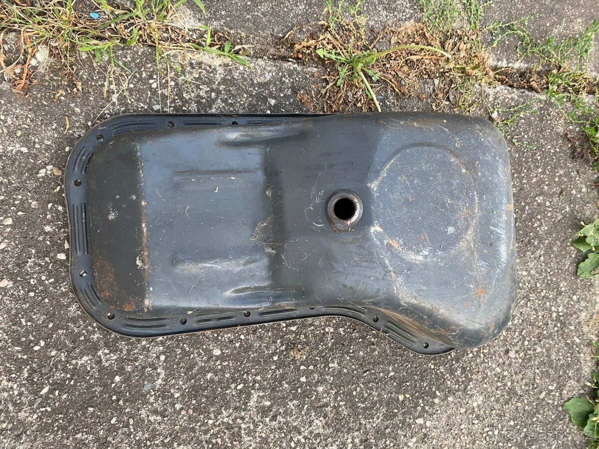 Lada Vaz Žiguli, vana motoru nové originál, tel 608 445 411
