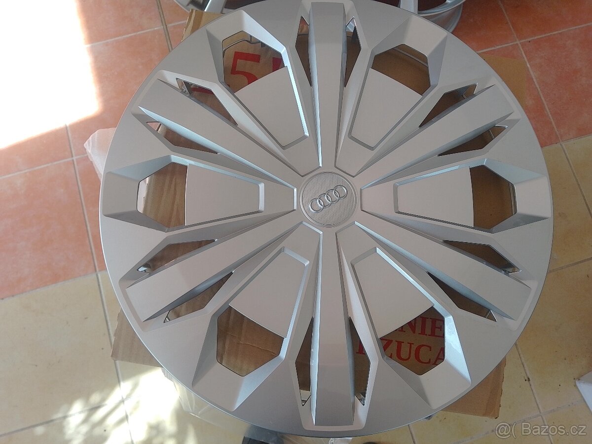 POKLICE ORIGINÁL AUDI 17"